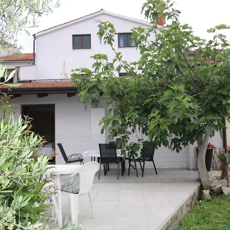 Gracia Apartment *