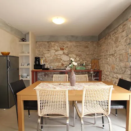 Apartment Gracia Funtana