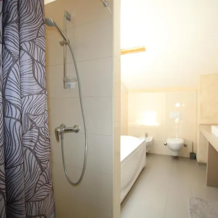 Apartment Gracia *